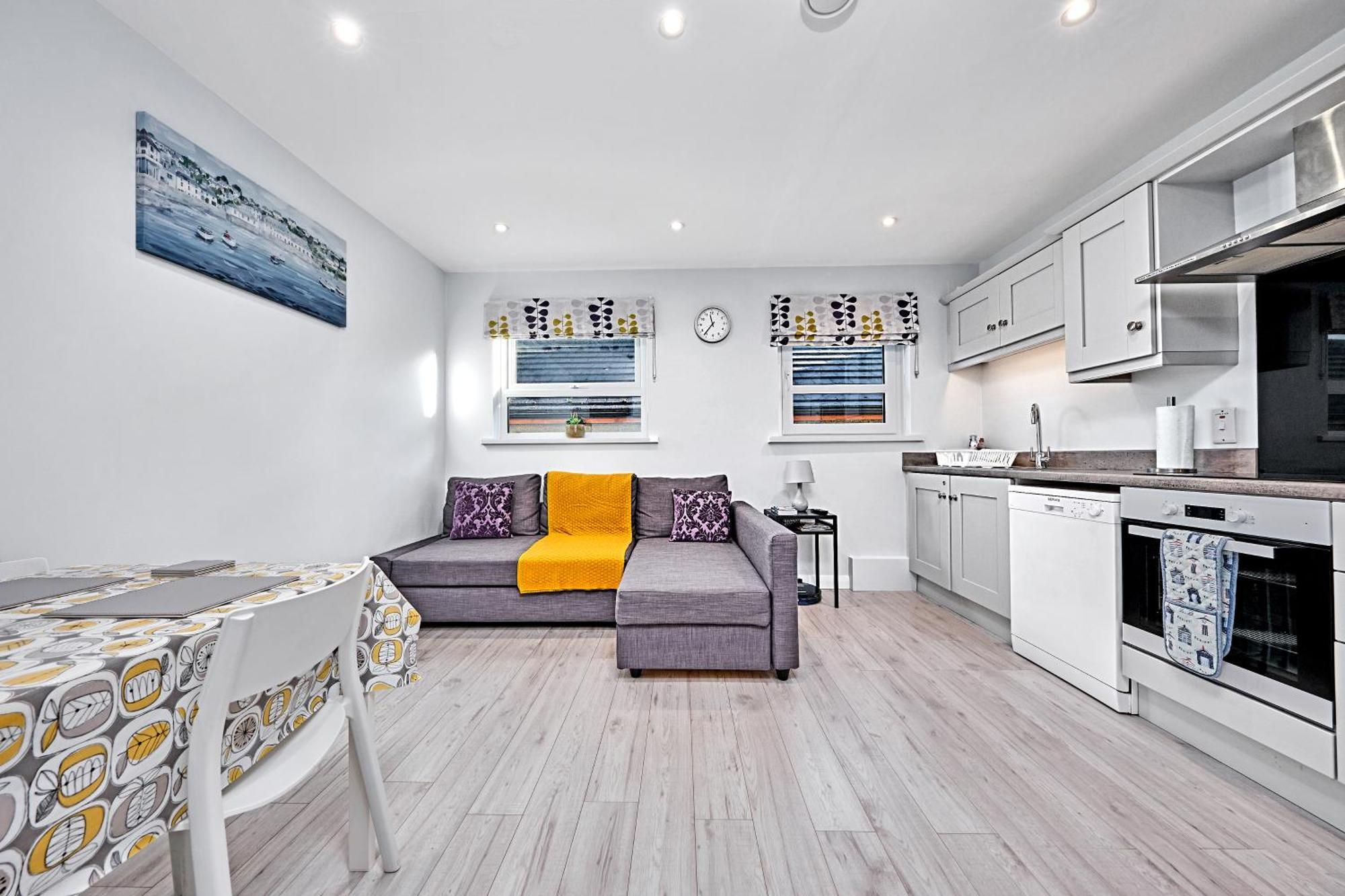 Stylish Apartment Close To Causeway Coast & Glens Portglenone Exterior photo